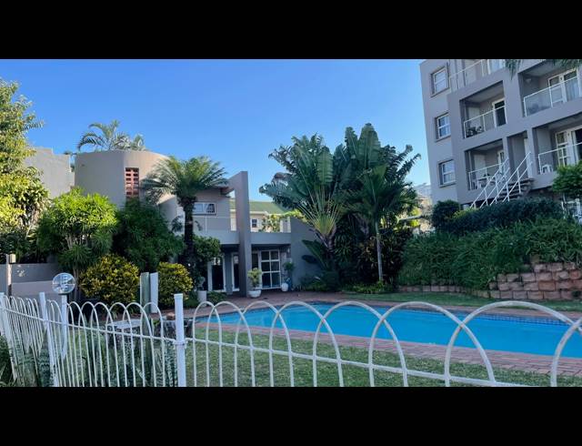 2 BEDROOM APARTMENT FOR SALE IN ESSENWOOD